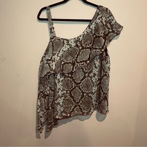 💚INC metallic snakeskin beautiful 1 sleeve & 1 spaghetti strap blouse Mob Wife